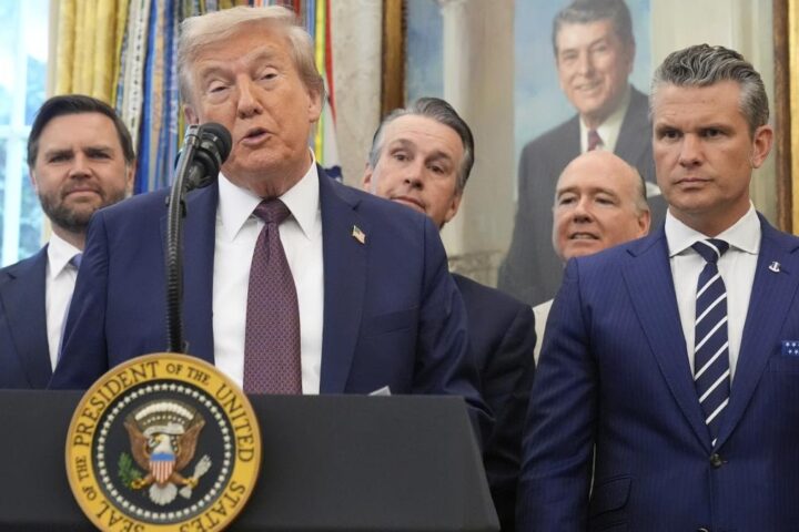 Trump e la salute: cresce l'hashtag #whereistrump tra le speculazioni sulla sua assenza