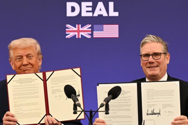 Trump e Starmer: partnership da 350 miliardi dopo visita di Stato nel Regno Unito