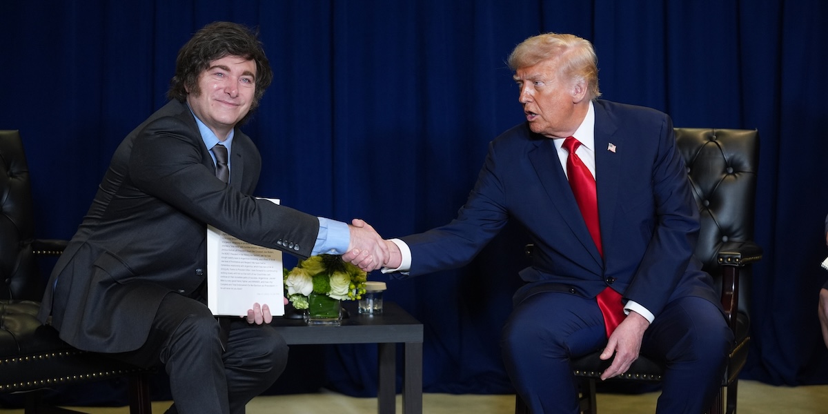 Trump offre aiuto economico all'Argentina in un momento difficile per Milei