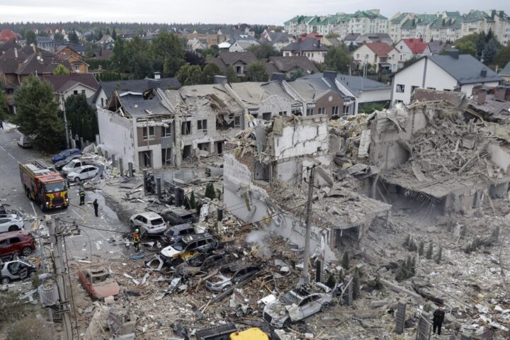 Ucraina, stagnazione al fronte: Kiev attende i Tomahawk per costringere Putin a trattare