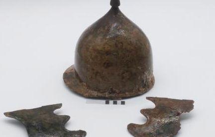 Un elmo della prima guerra punica ritrovato nei fondali delle Isole Egadi