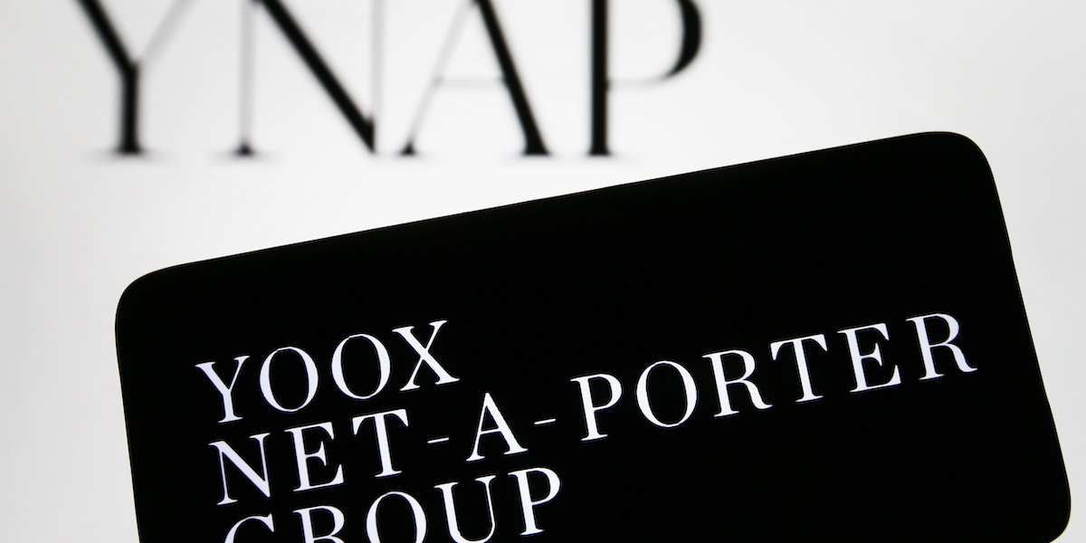 Yoox-Net-a-Porter annuncia licenziamenti per 211 lavoratori in Italia nel quadro di una ristrutturazione globale