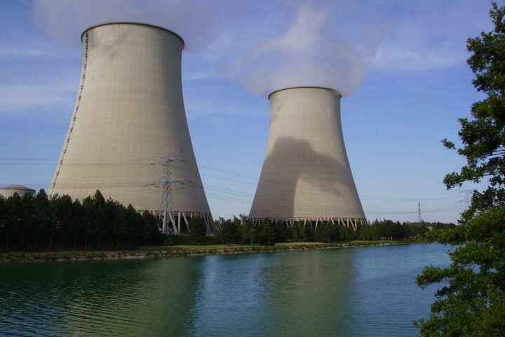 Funzionario russo legato al centro nucleare possiede quote di un’azienda ceca