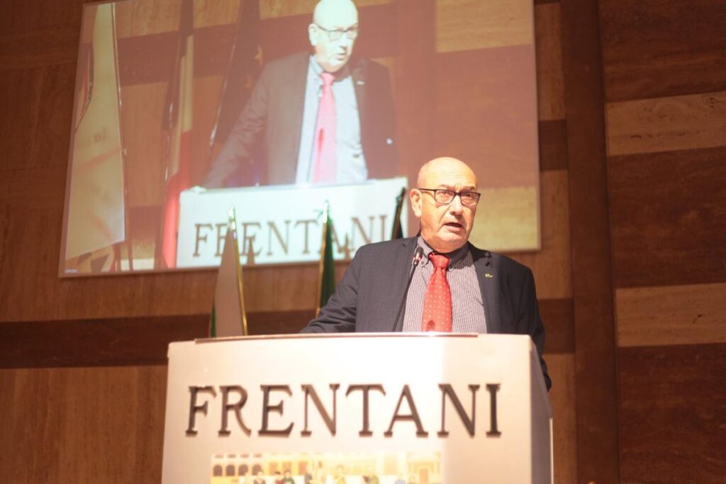 Anziani e burocrazia, Auser avverte: “Gli over 65 rischiano l'esclusione dai servizi”