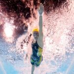 Ariarne Titmus, la nuotatrice australiana vincitrice di quattro ori olimpici, annuncia il ritiro a 25 anni