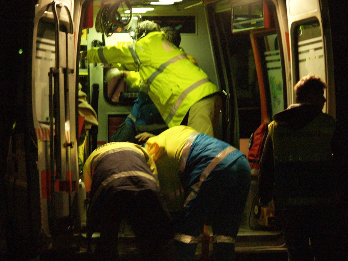 Asiago, incidente stradale mortale: tre giovani di vent'anni perdono la vita nella notte