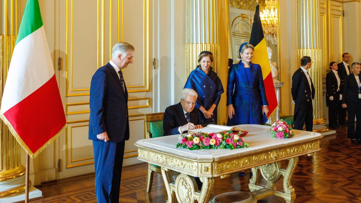 Banchetto di Stato a Laeken: re Filippo e regina Mathilde accolgono Mattarella e Laura per visita ufficiale