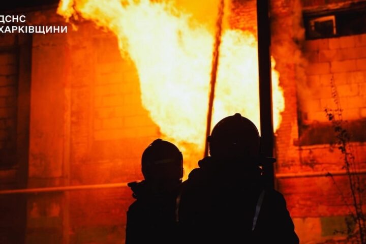 Bombardamento russo su Kharkiv colpisce ospedale e provoca blackout per 30mila persone