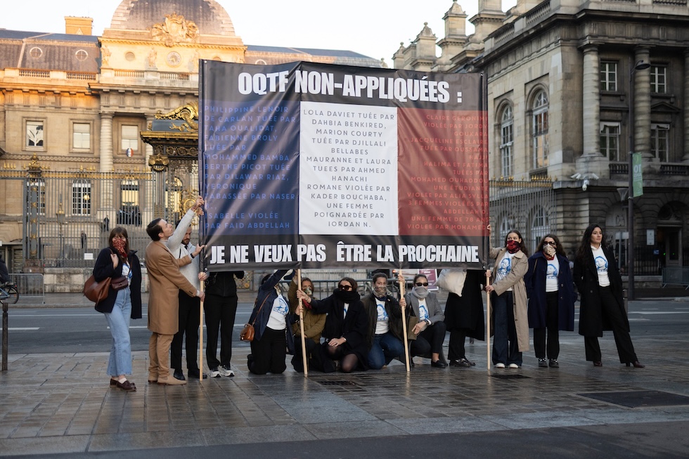 Corte d'appello di Parigi condanna Dahbia Benkired a ergastolo per l'omicidio della dodicenne Lola Daviet