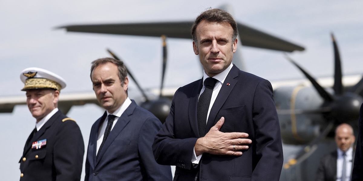 Crisi politica in Francia: Lecornu annuncia dimissioni, Macron lo invita a restare fino a mercoledì