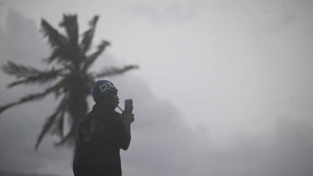 Cuba, evacuate 120 mila persone per l'uragano Melissa. Allerta anche in Giamaica