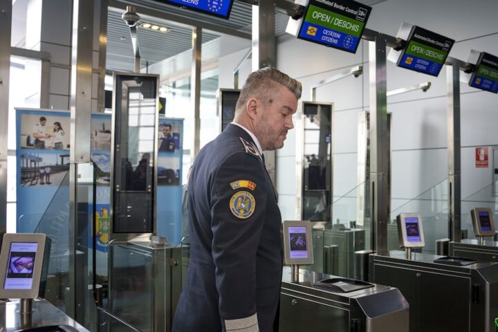 Dal 12 ottobre nuovo sistema di controlli per cittadini extra-europei nell'area Schengen