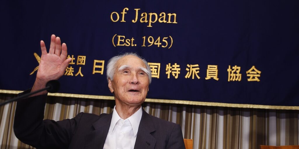 È morto a 101 anni Tomiichi Murayama, ex primo ministro socialista giapponese