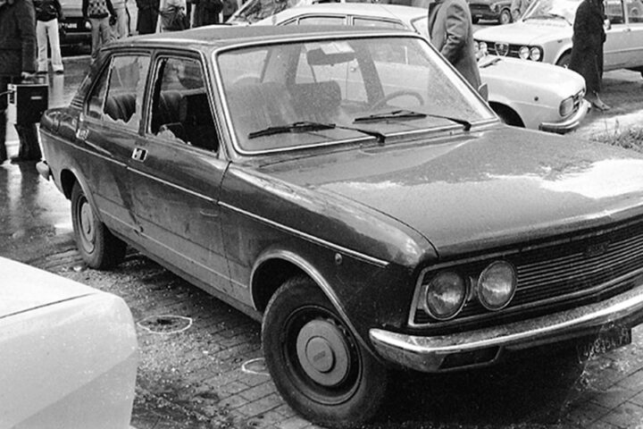 Ex poliziotto Filippo Piritore agli arresti domiciliari per depistaggio sull'omicidio di Piersanti Mattarella