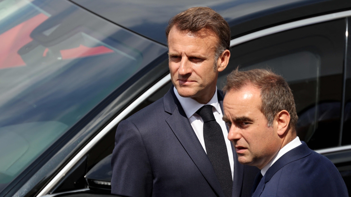 Francia, l'incontro con Macron: i leader di sinistra sotto shock per le domande e il clima gelido