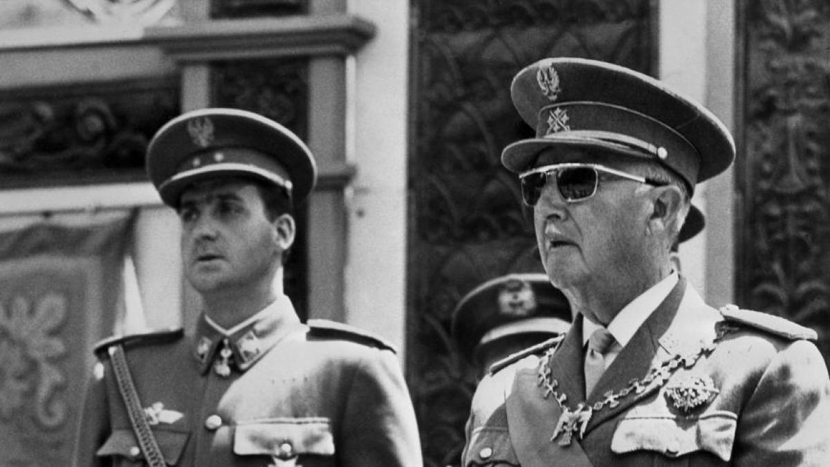 Franco è morto cinquanta anni fa, la sua eredità continua a dividere la Spagna