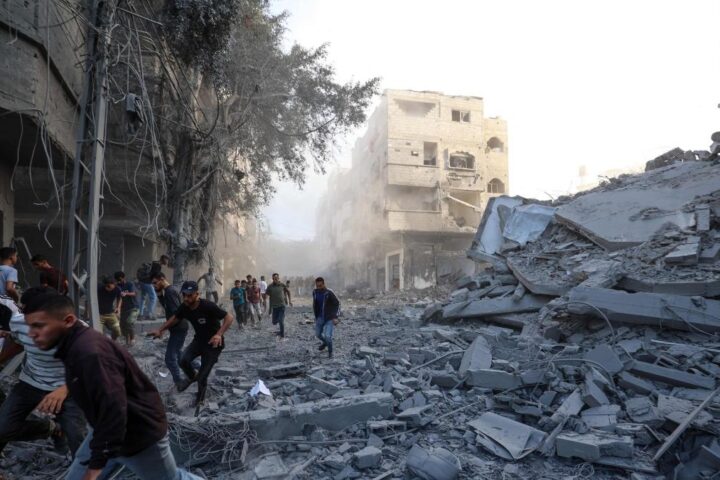 Gaza, l'Idf colpisce obiettivi di Hamas dopo presunta violazione del cessate il fuoco