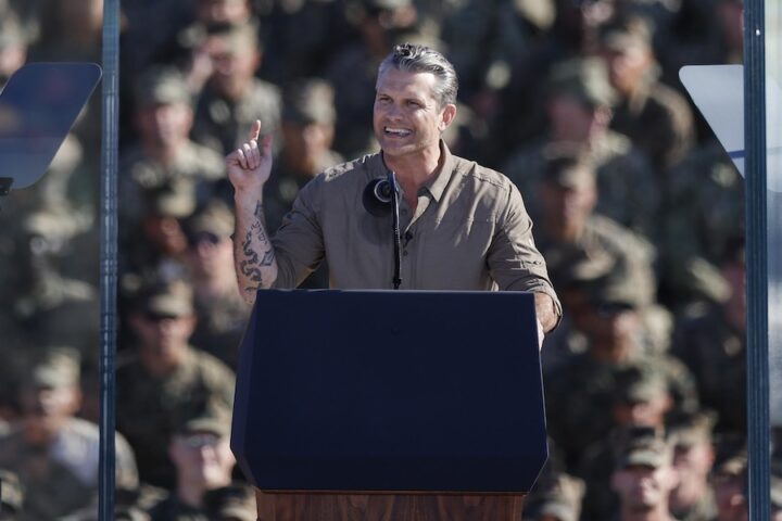 Gli Stati Uniti attaccano quattro imbarcazioni di narcotrafficanti, 14 morti nell'operazione