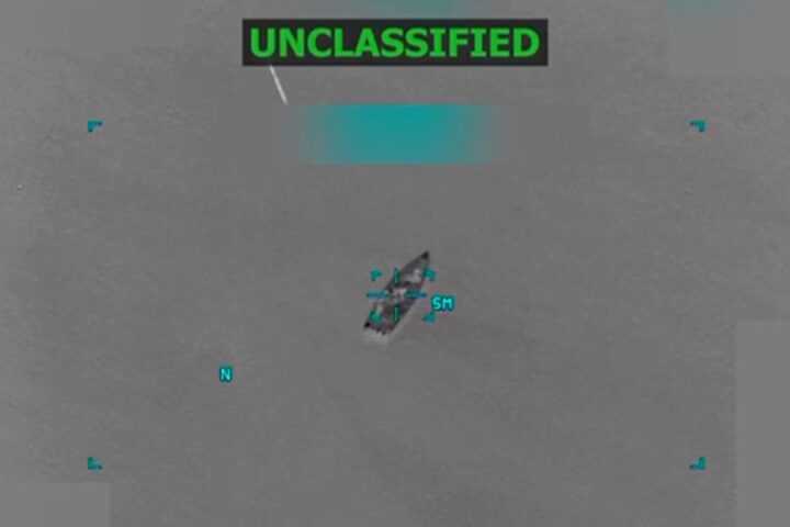 Gli Stati Uniti attaccano una quinta imbarcazione accusata di traffico di droga al largo del Venezuela, sei morti