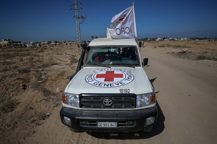 Hamas consegna alla Croce Rossa il corpo di un altro ostaggio israeliano