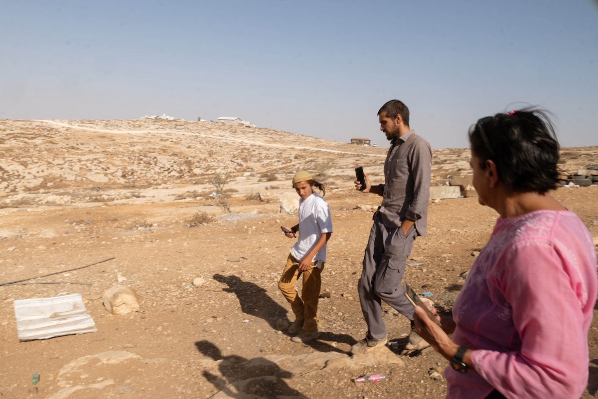 I gruppi di attivisti israeliani documentano gli attacchi dei coloni in Cisgiordania