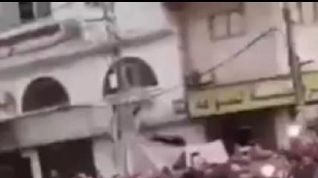 Il clan Doghmush accusato di traffico d'armi e legami con l'Isis da Hamas