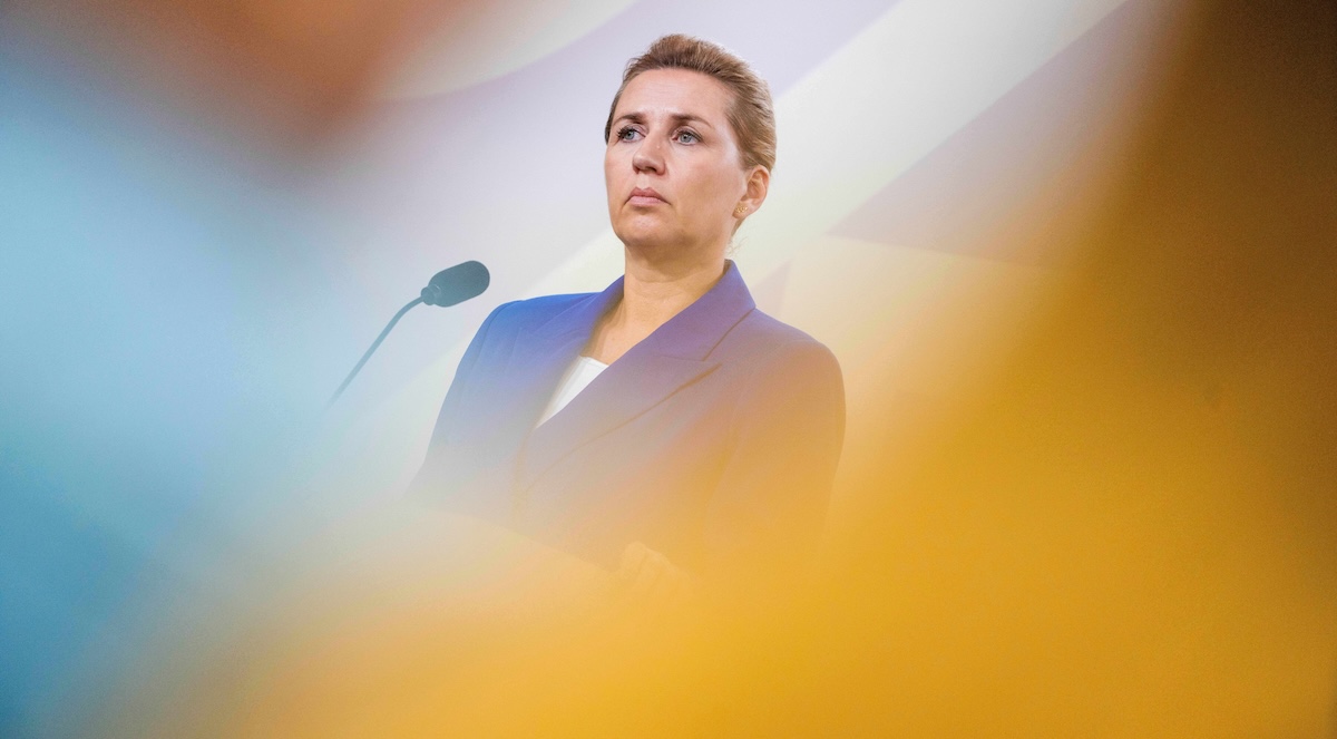 Il governo danese propone legge per vietare i social network ai minori di 15 anni