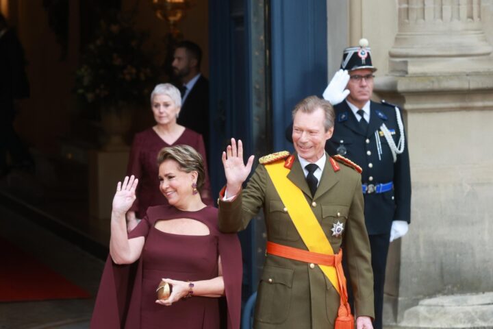 Il Gran duca Henri del Lussemburgo abdica, Guillaume diventa il nuovo sovrano