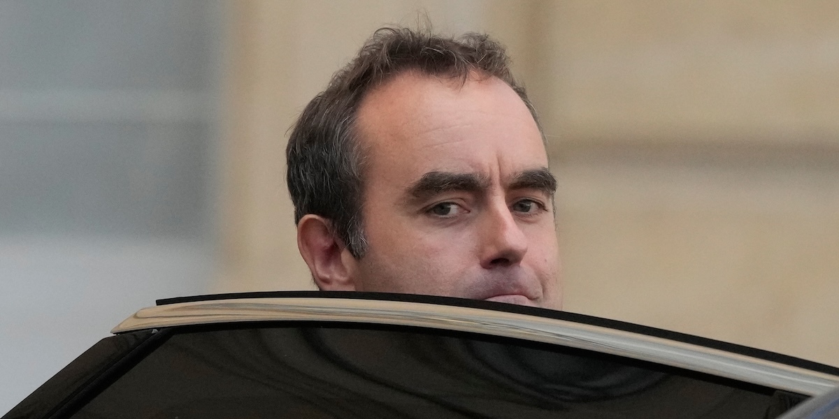 Il primo ministro francese Lecornu presenta il suo programma amid sfide di fiducia e riforma pensionistica