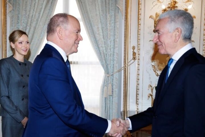 Il principe Alberto incontra il nuovo ambasciatore Usa a Monaco, Charles Kushner