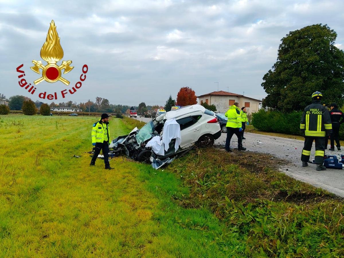 Incidente mortale a Oderzo: un morto e 50 studenti coinvolti in scontro con un bus