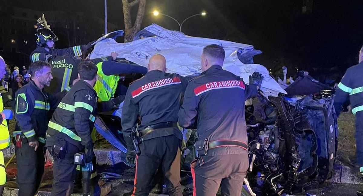 Incidente mortale a Roma: si indaga su una possibile corsa clandestina tra auto