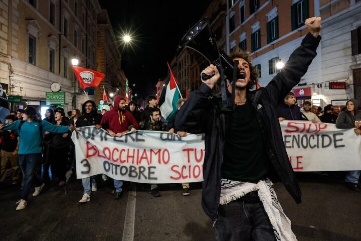 Israele arresta 22 italiani a bordo della Global Sumud Flotilla, assistenza consolare in corso