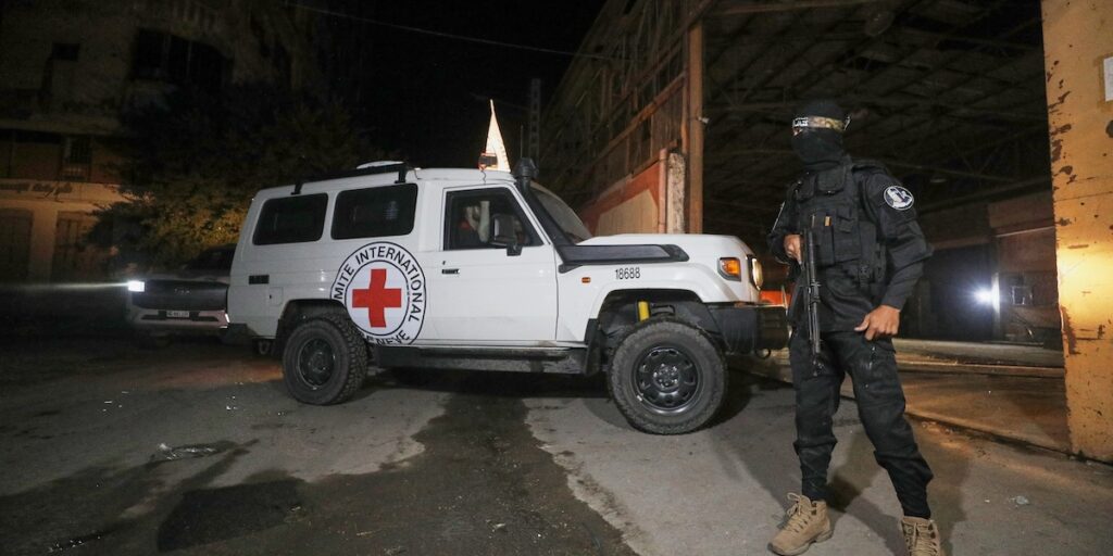 Israele: uno dei corpi restituiti da Hamas non è riconducibile agli ostaggi rapiti il 7 ottobre