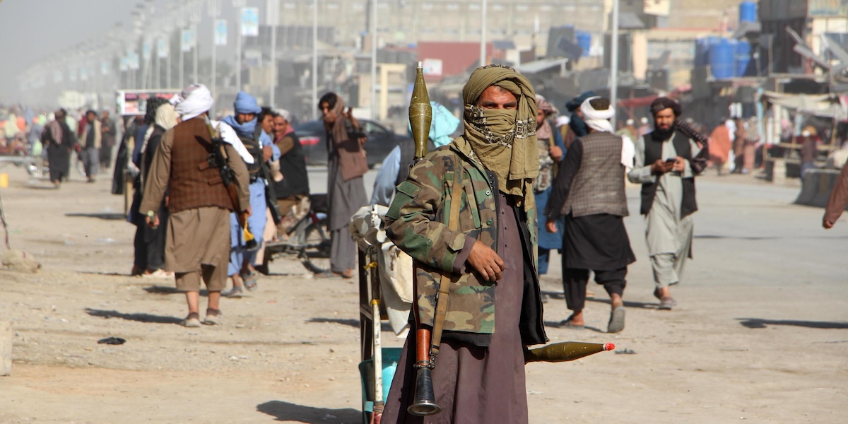 La Commissione Europea avvia contatti con i talebani per il rimpatrio degli afghani espulsi dall'Unione