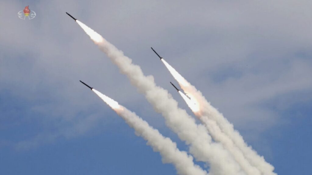 La Corea del Nord effettua il primo lancio di missili balistici a corto raggio in 5 mesi