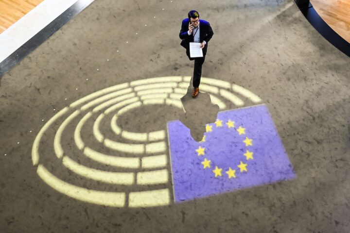 Le aziende tecnologiche aumentano la loro spesa in lobbying nell'Unione Europea, raggiungendo 151 milioni di euro