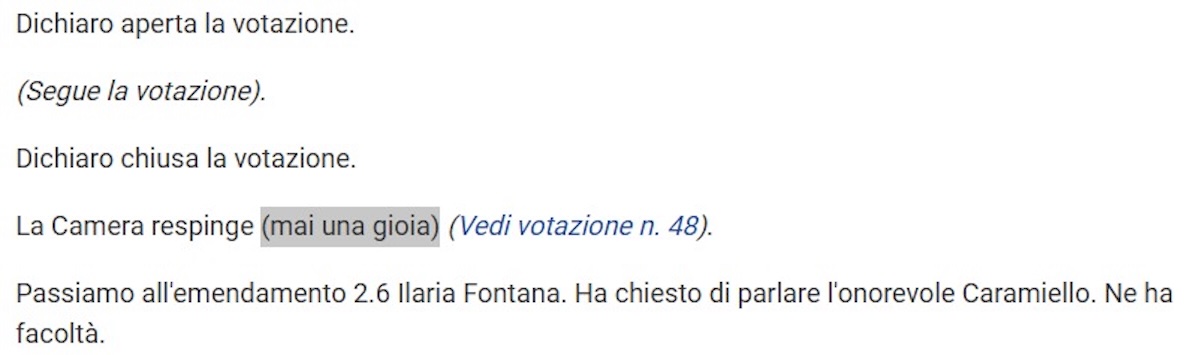 Lo stenografo della Camera commenta "Mai una gioia" durante la votazione sul decreto-legge Terra dei Fuochi