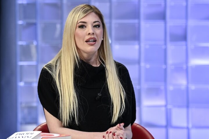 Maria Rosaria Boccia indagata per interferenze illecite nella vita privata dell'ex ministro Gennaro Sangiuliano