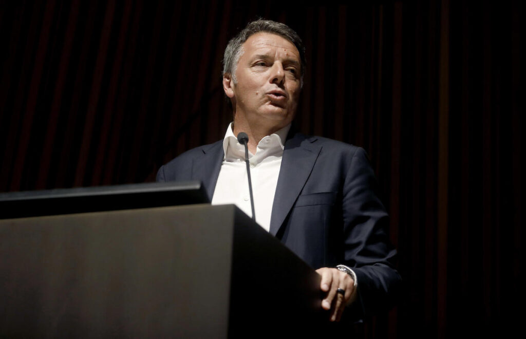 Matteo Renzi annuncia la chiusura di Italia Viva in favore di Casa Riformista