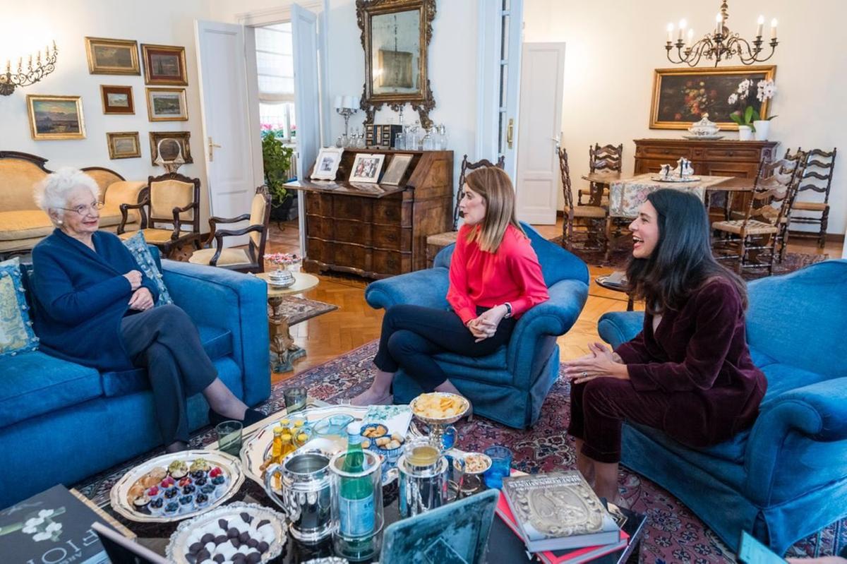 Metsola e Picierno visitano Liliana Segre a Milano: un'importante lezione di resilienza per l'Europa