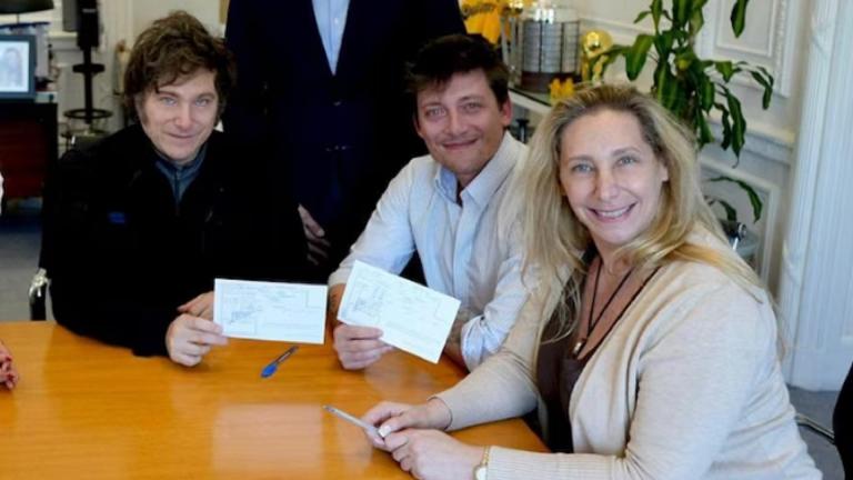 Milei: il triangolo di ferro affronta la sfida elettorale in Argentina