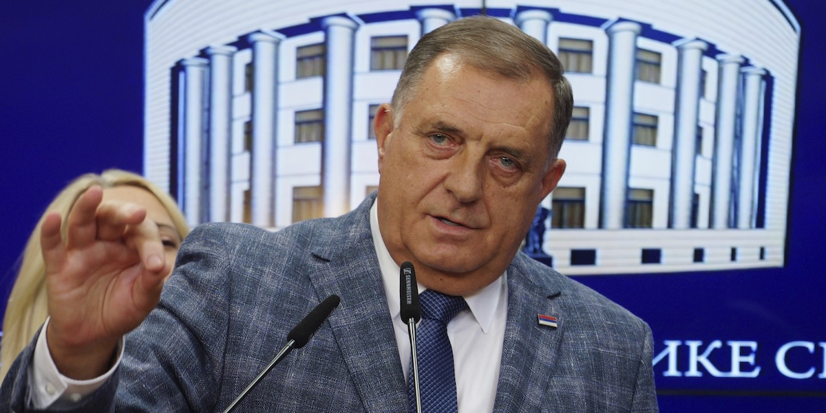Milorad Dodik si ritira dalle elezioni presidenziali della Republika Srpska dopo la rimozione per condanna