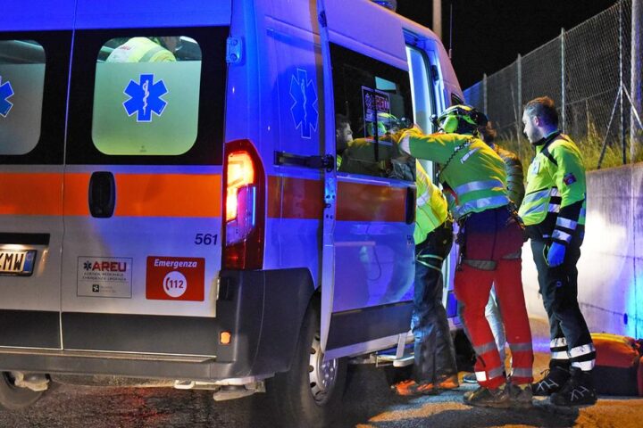 Montesarchio, 17enne in coma dopo una rissa: quattro ventenni arrestati