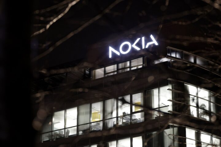 Nvidia investe un miliardo di dollari in Nokia per lo sviluppo della tecnologia 6G
