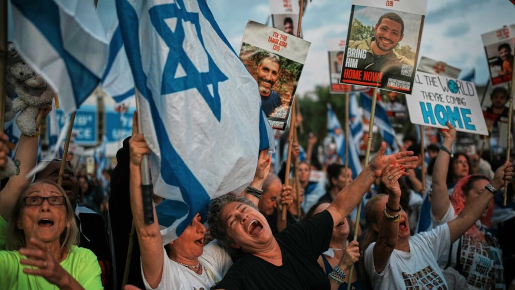 Pace a Gaza: liberati 20 ostaggi, rientro di 2.000 prigionieri palestinesi