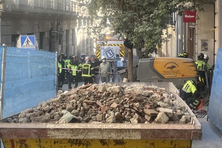 Quattro persone disperse dopo il crollo di un palazzo in ristrutturazione a Madrid