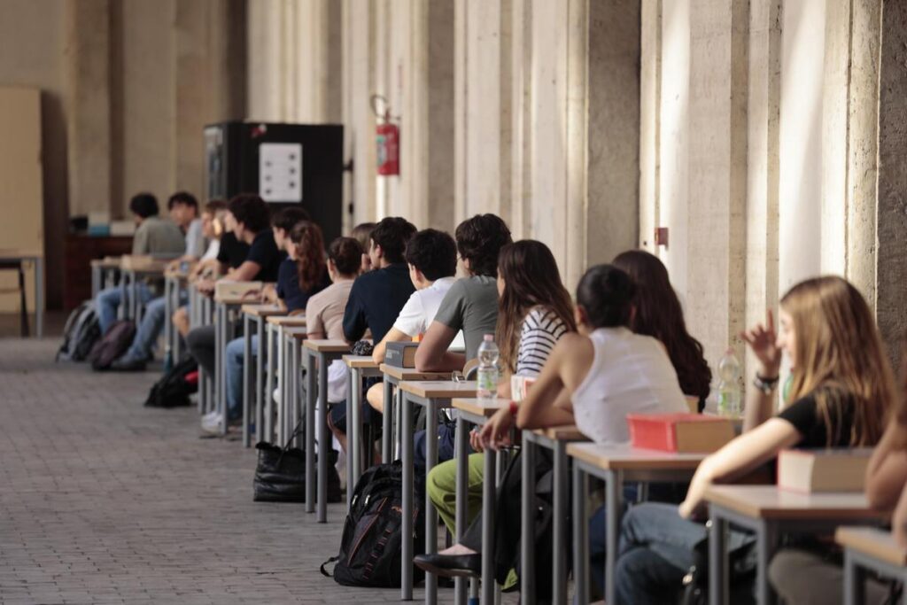 Riforma dell'esame di maturità 2026: ritorno alla denominazione e nuove regole di valutazione