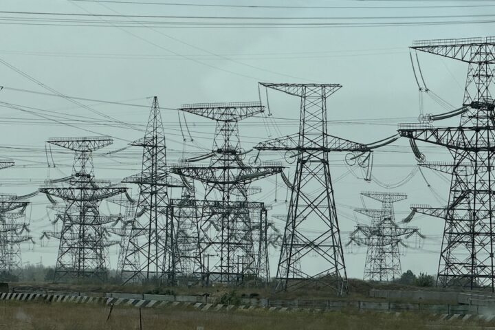 Ripristinati i collegamenti elettrici della centrale nucleare di Zaporizhzhia in Ucraina dopo un mese di interruzione