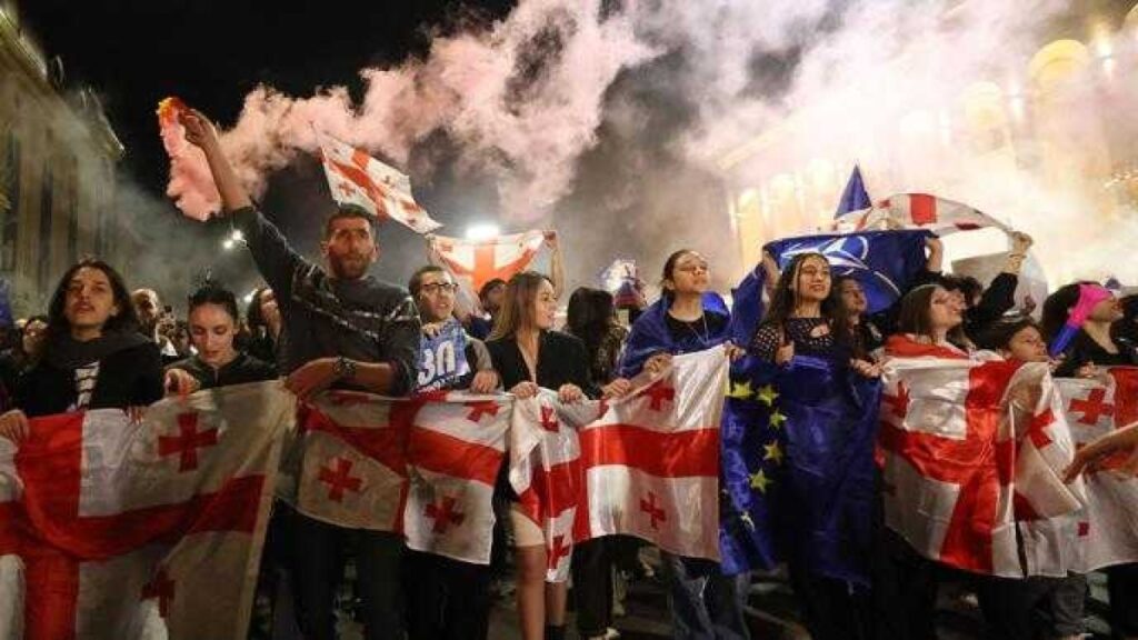 Ritorno a Tbilisi: oltre 300 notti di proteste e repressione nella Georgia di oggi